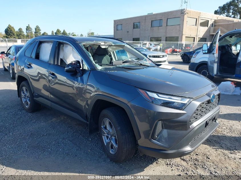 2022 TOYOTA RAV4 XLE HYBRID