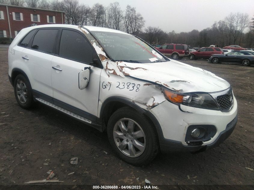 2012 KIA SORENTO LX