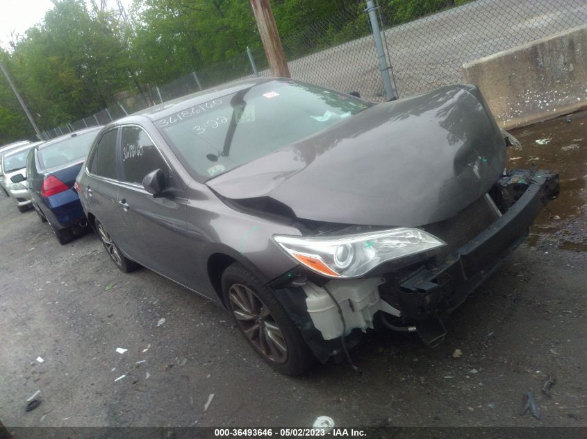 2017 TOYOTA CAMRY XLE