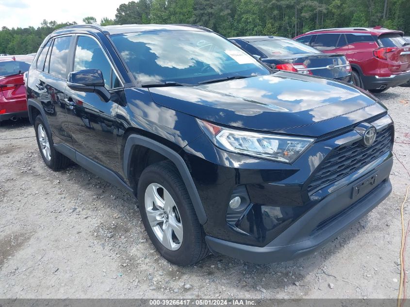 2020 TOYOTA RAV4 XLE