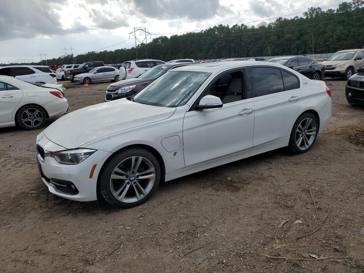 2017 BMW 330E