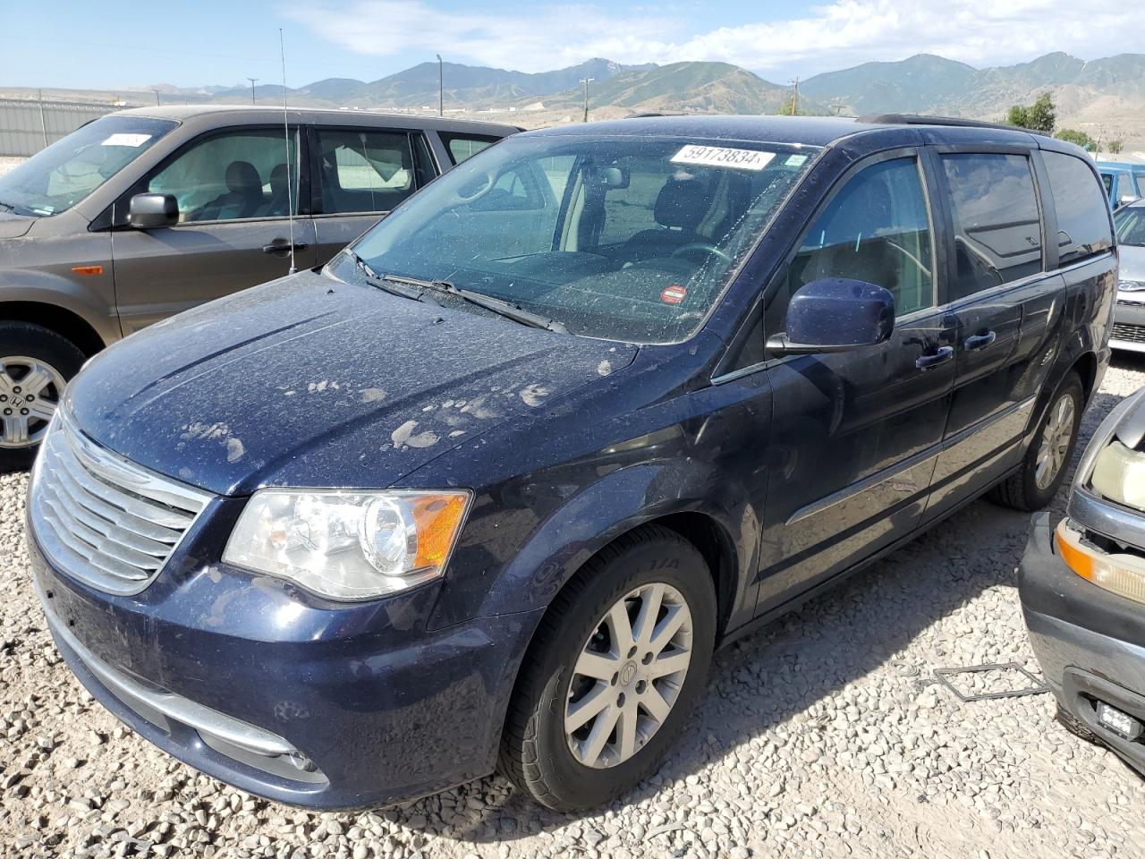 2016 CHRYSLER TOWN & COUNTRY TOURING