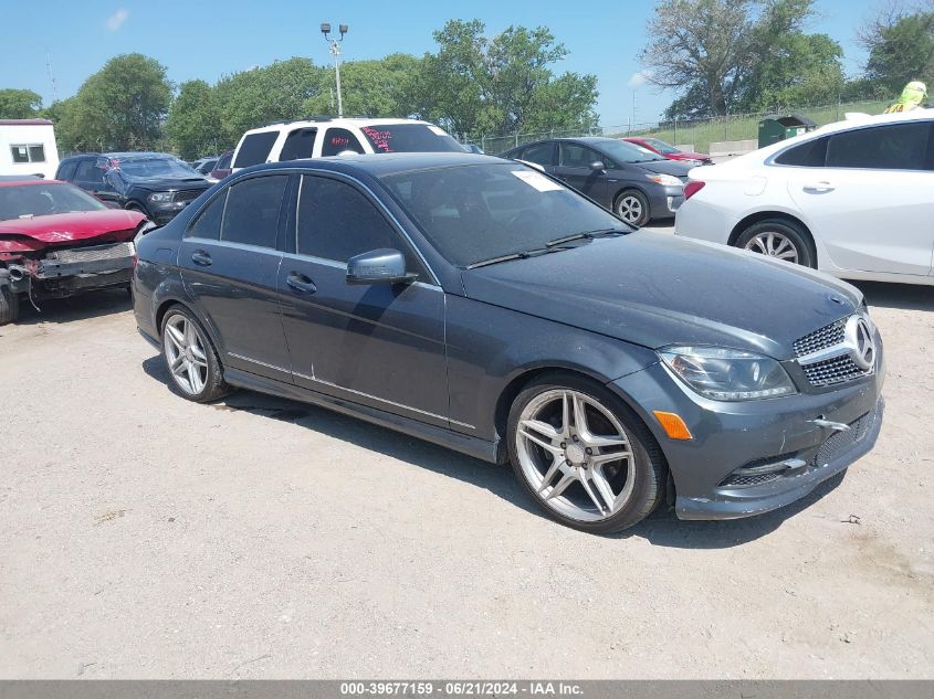 2011 MERCEDES-BENZ C-CLASS 300 4MATIC