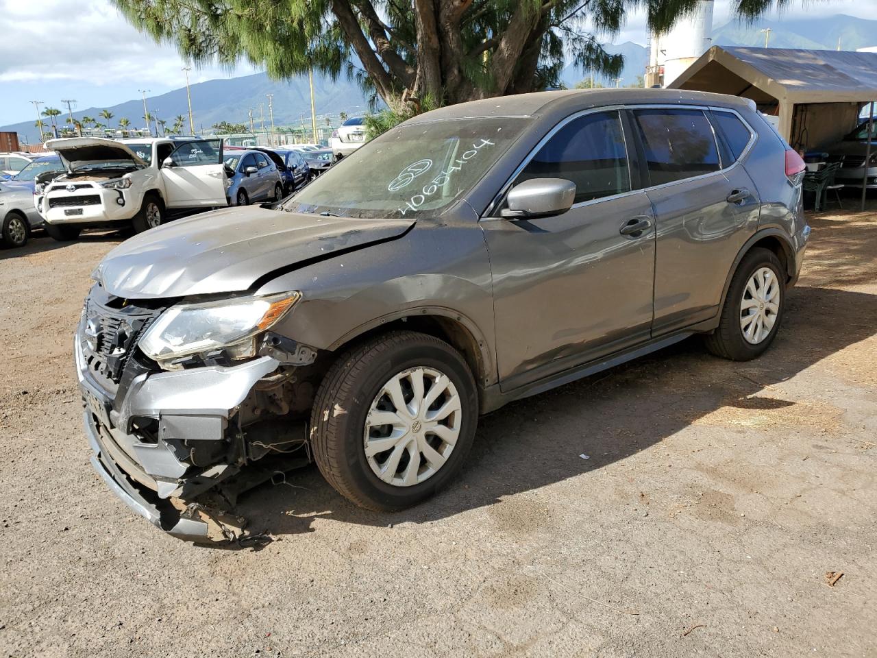 2017 NISSAN ROGUE S