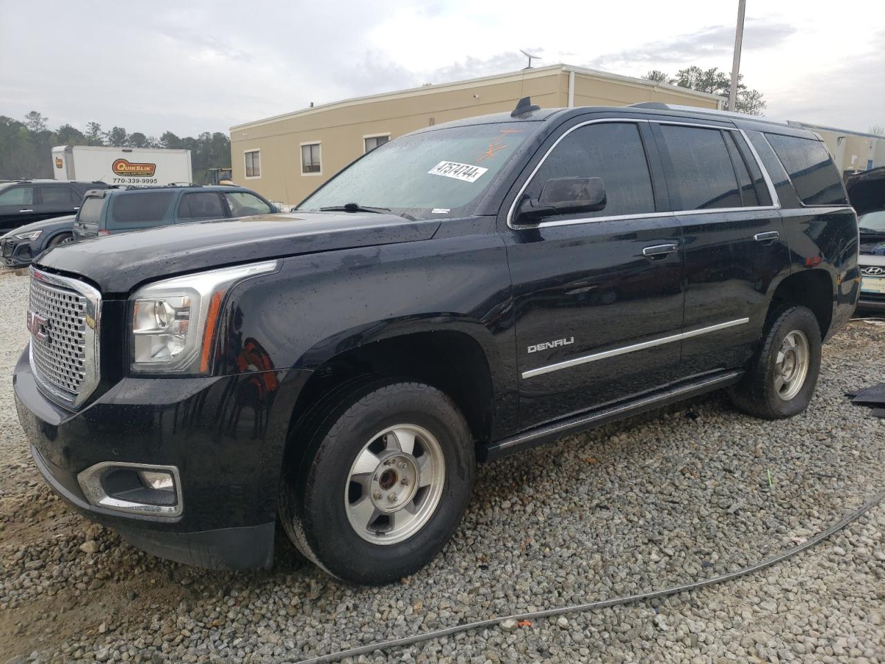 2017 GMC YUKON DENALI