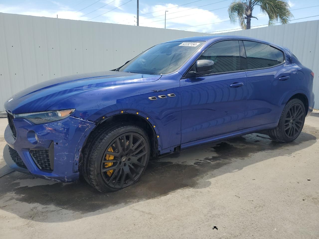 2022 MASERATI LEVANTE MODENA