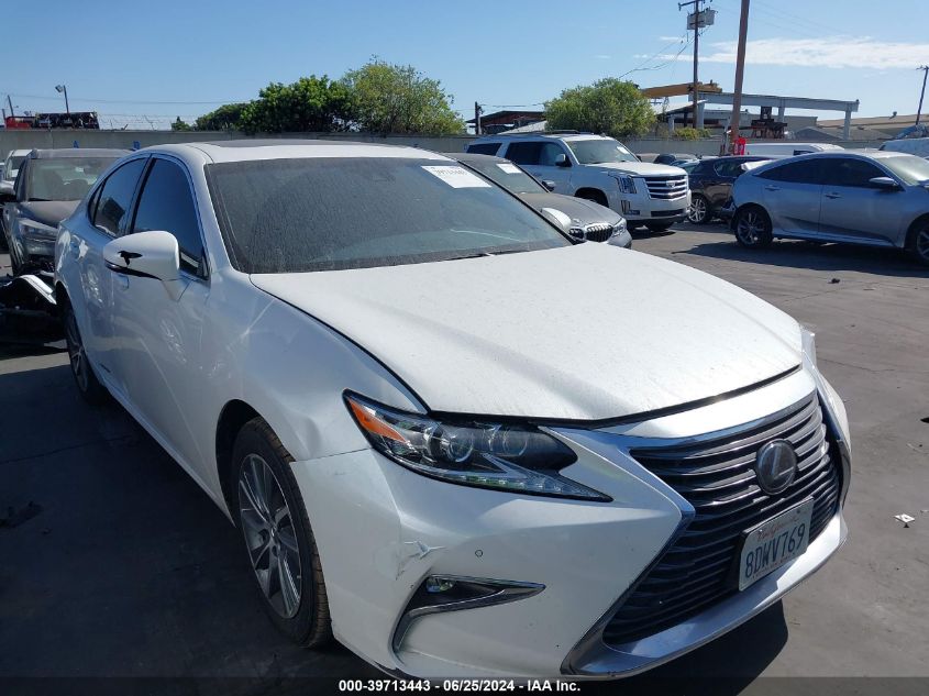 2018 LEXUS ES 300H