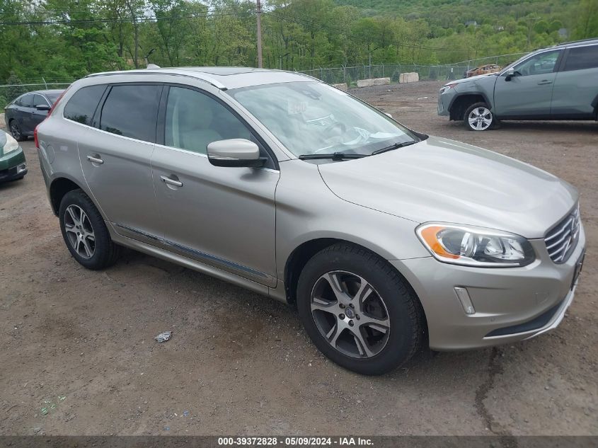 2015 VOLVO XC60 T6