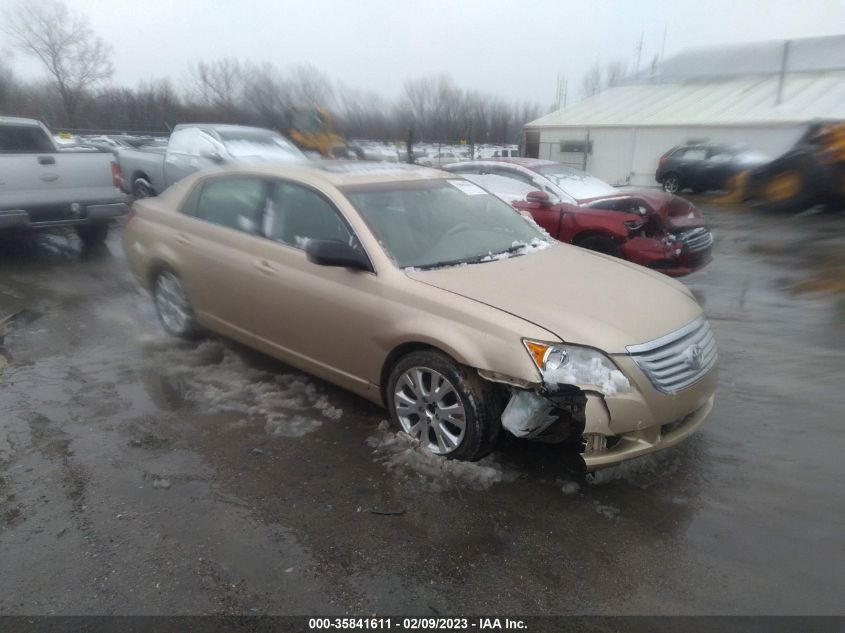 2010 TOYOTA AVALON XLS