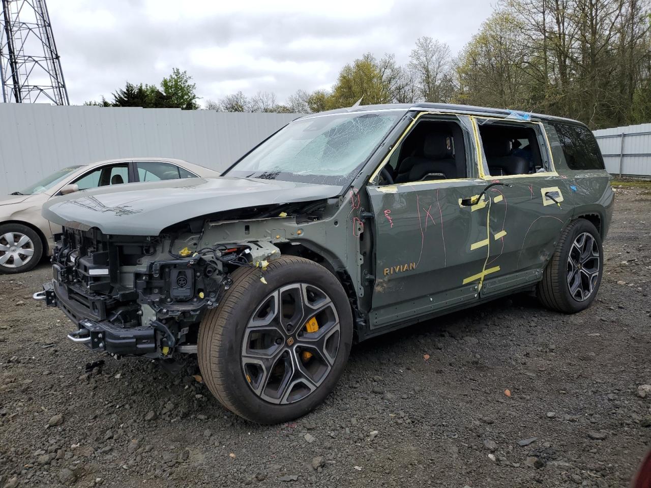 2022 RIVIAN R1S LAUNCH EDITION