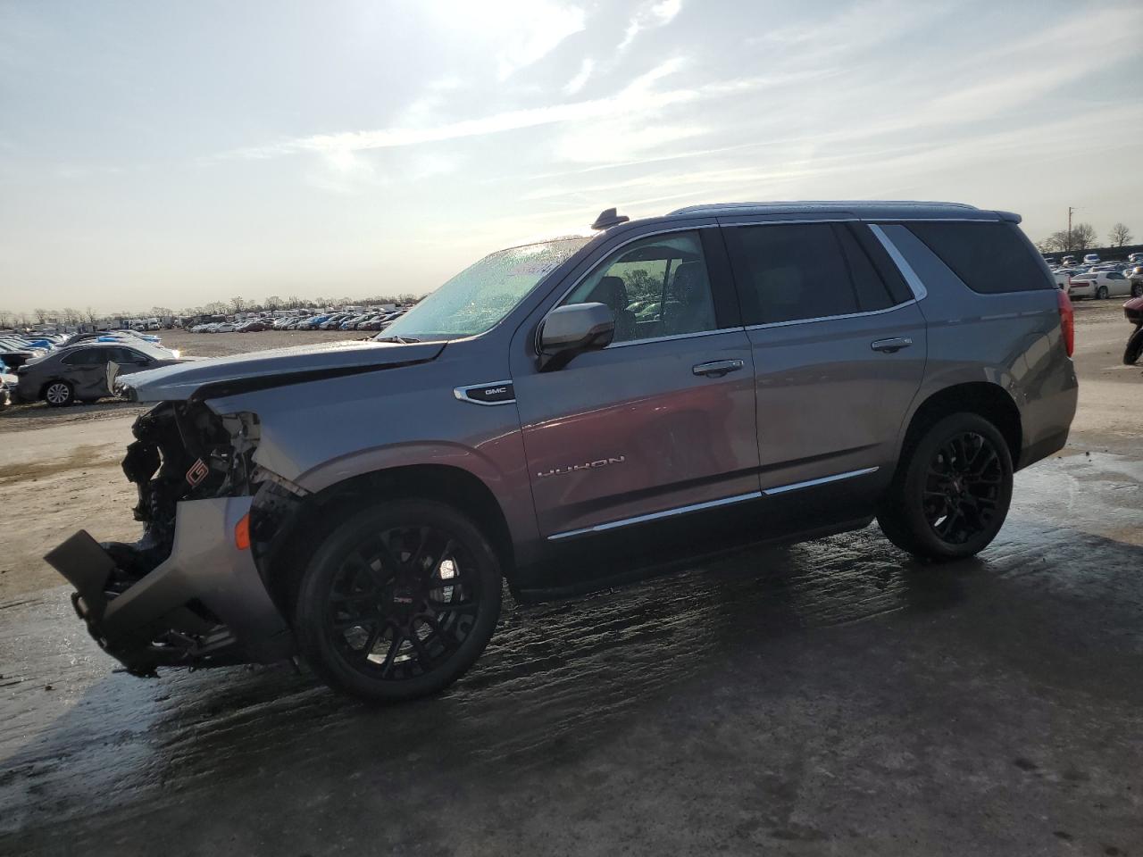 2022 GMC YUKON SLT