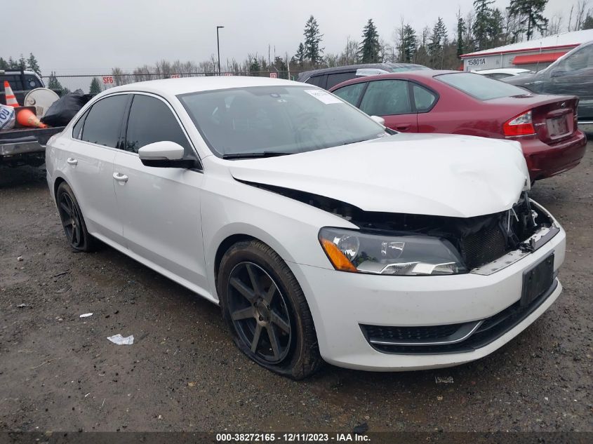 2013 VOLKSWAGEN PASSAT 2.5L SE