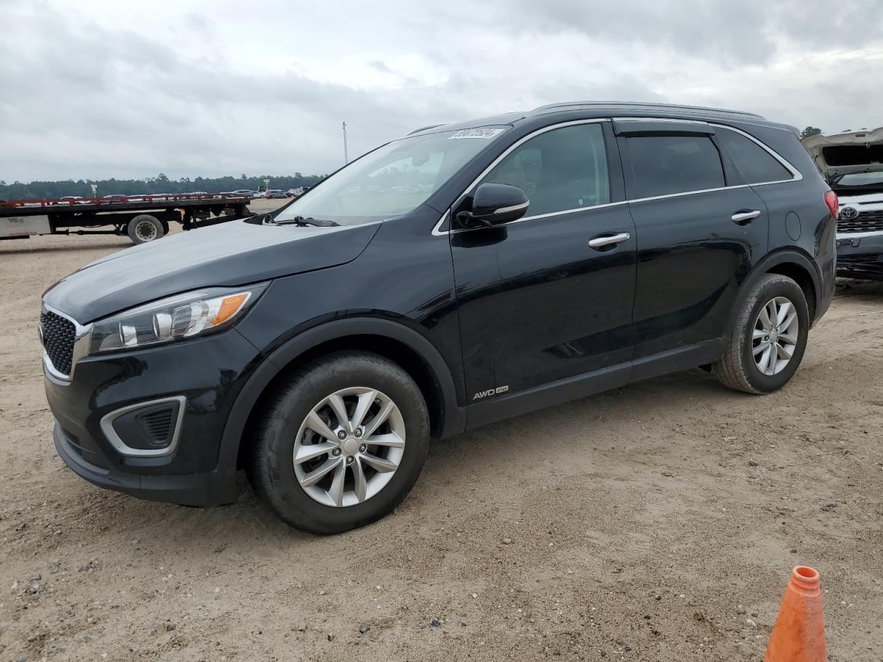 2016 KIA SORENTO LX