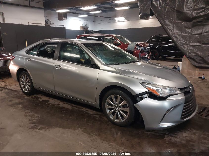 2016 TOYOTA CAMRY XLE