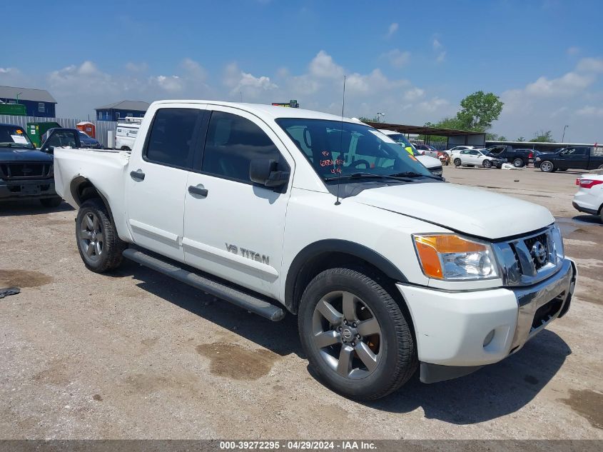 2015 NISSAN TITAN SV