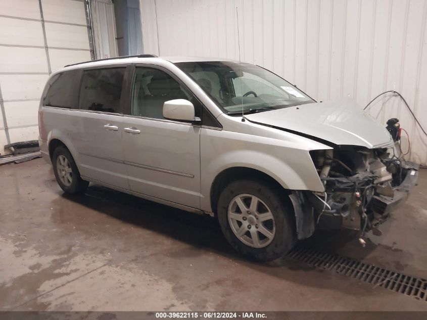 2010 CHRYSLER TOWN & COUNTRY TOURING