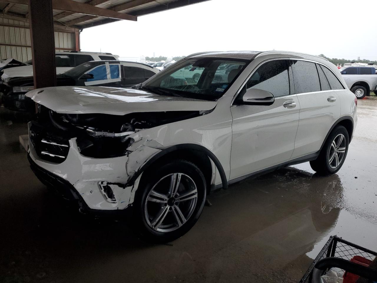 2022 MERCEDES-BENZ GLC 300