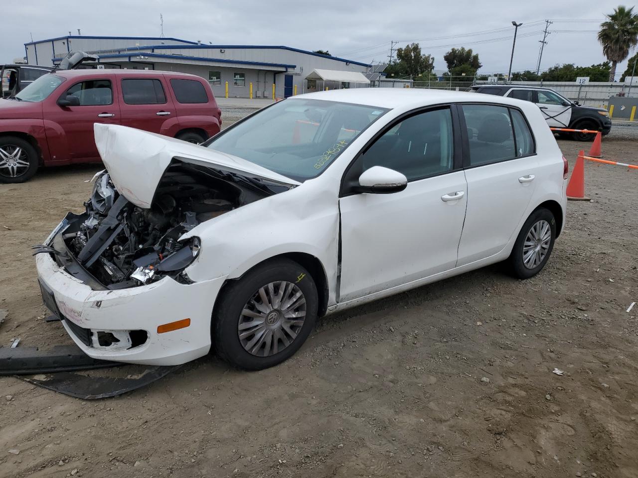 2013 VOLKSWAGEN GOLF