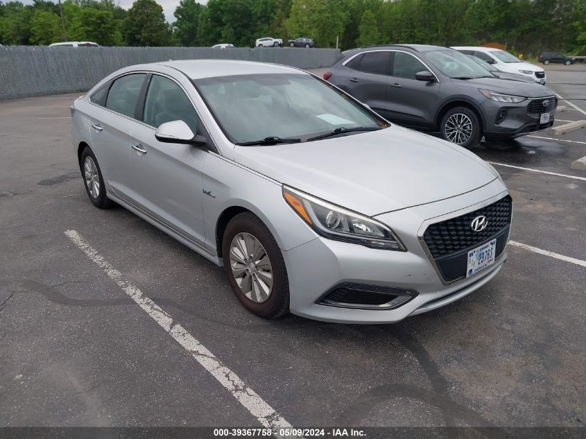 2016 HYUNDAI SONATA HYBRID SE