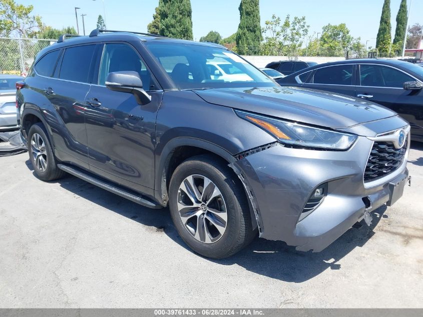 2021 TOYOTA HIGHLANDER HYBRID XLE