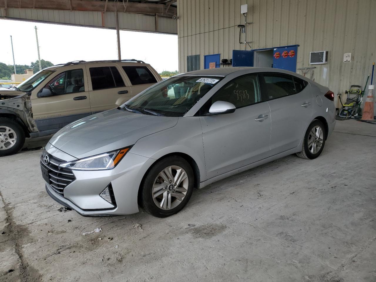 2019 HYUNDAI ELANTRA SEL