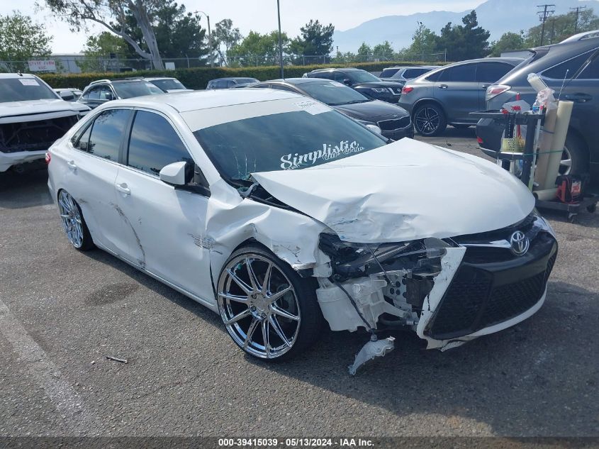 2016 TOYOTA CAMRY LE