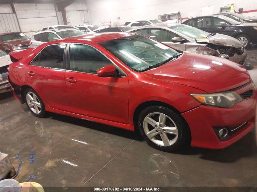 2013 TOYOTA CAMRY SE