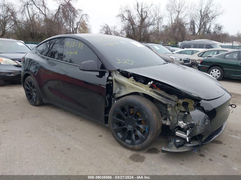 2022 TESLA MODEL Y