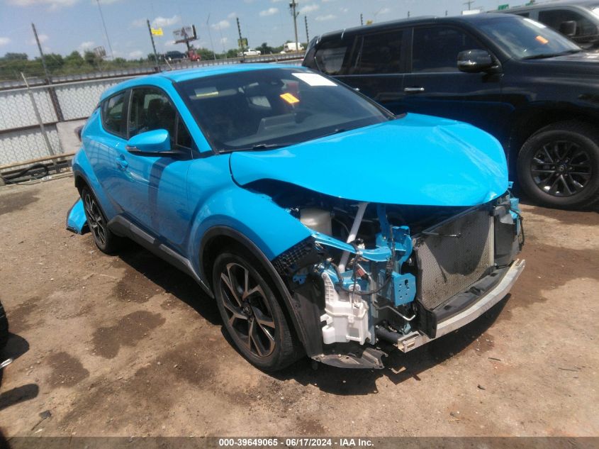 2019 TOYOTA C-HR XLE