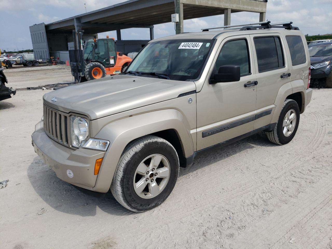 2011 JEEP LIBERTY SPORT