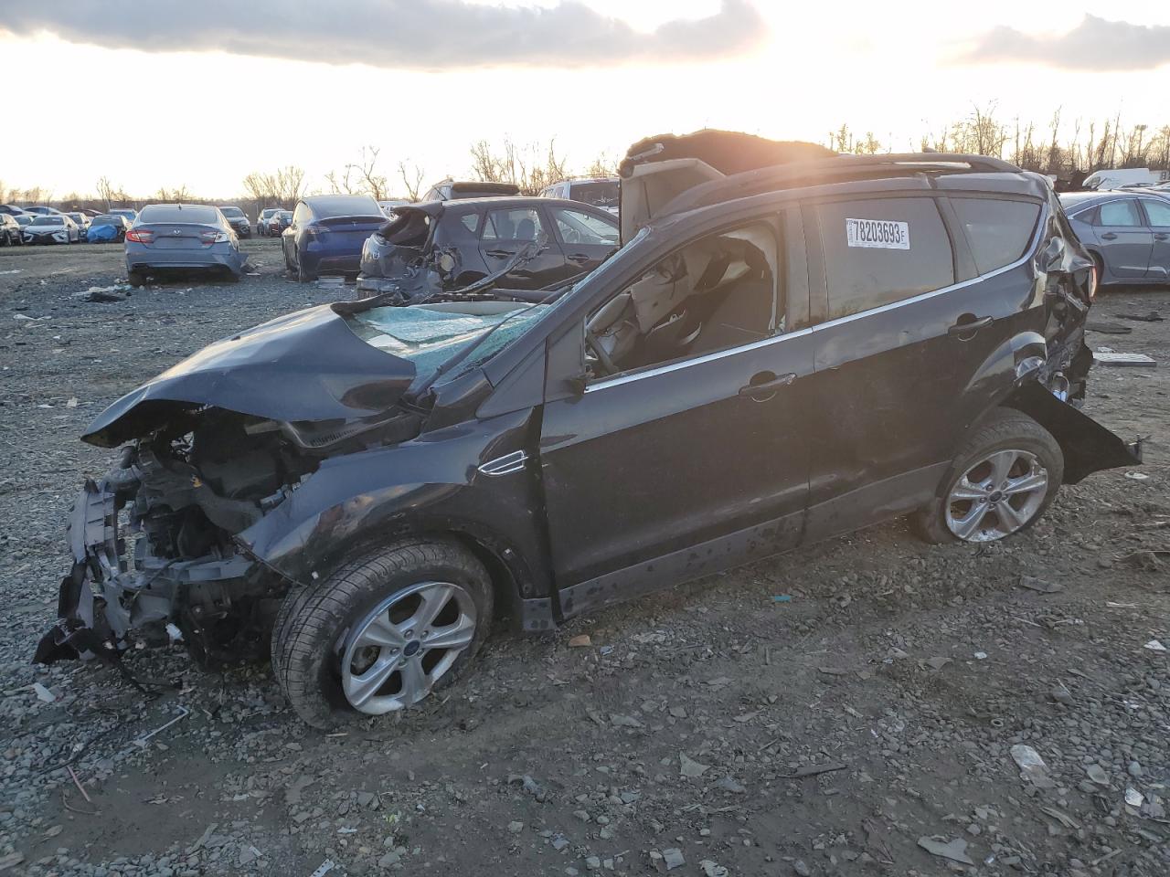 2015 FORD ESCAPE SE