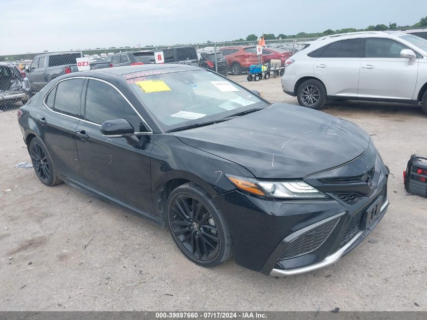 2021 TOYOTA CAMRY XSE