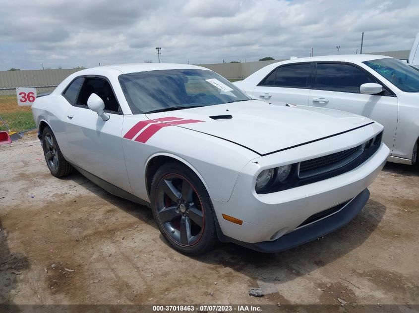 2012 DODGE CHALLENGER SXT