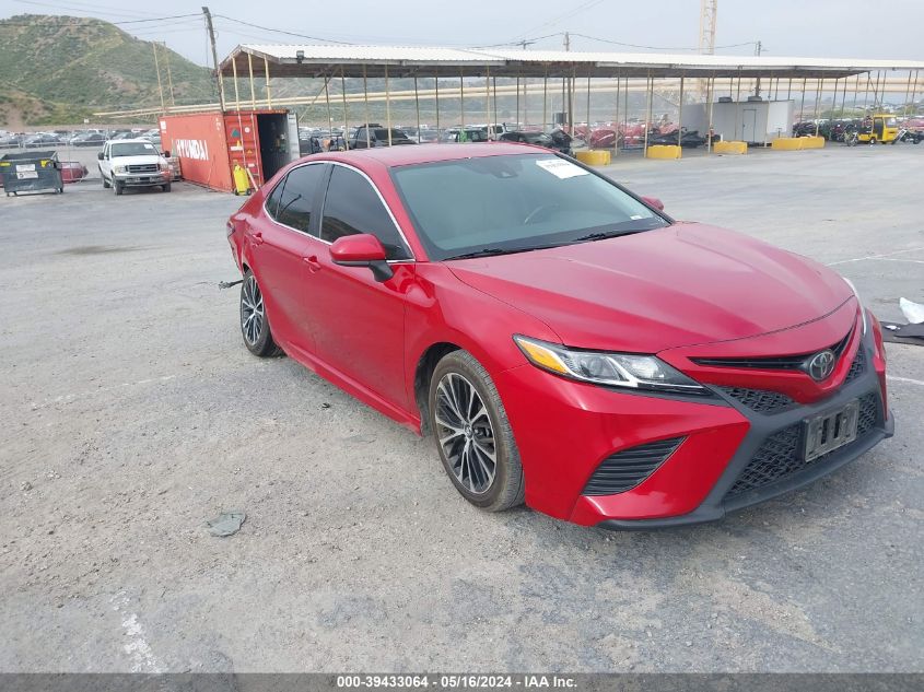 2019 TOYOTA CAMRY SE