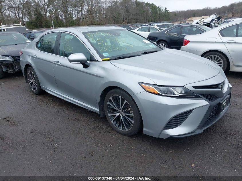 2020 TOYOTA CAMRY SE AWD