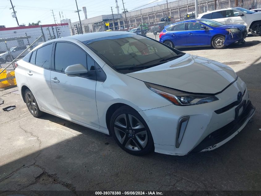 2022 TOYOTA PRIUS XLE