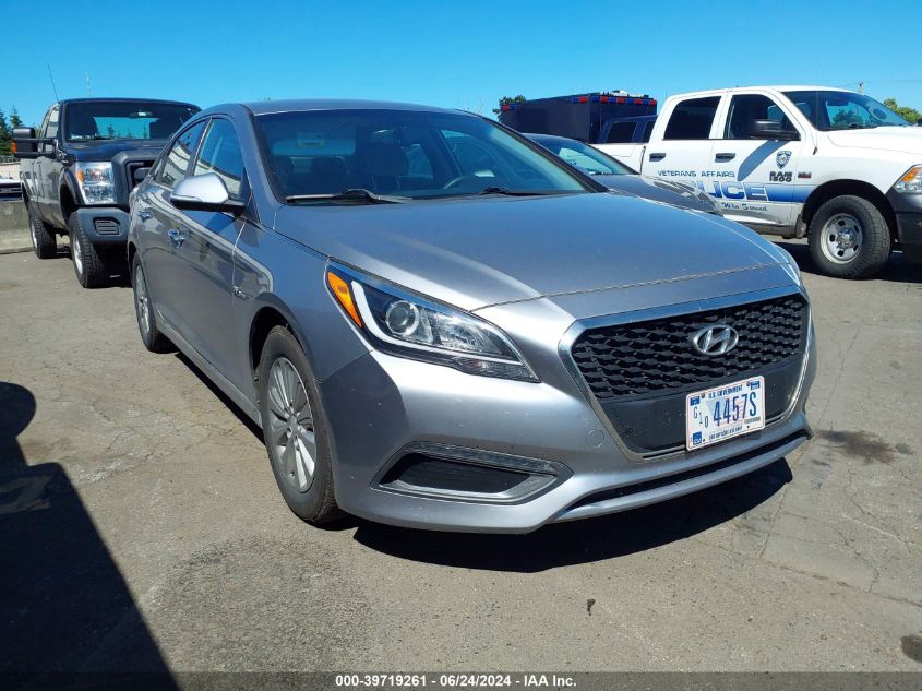 2016 HYUNDAI SONATA HYBRID SE