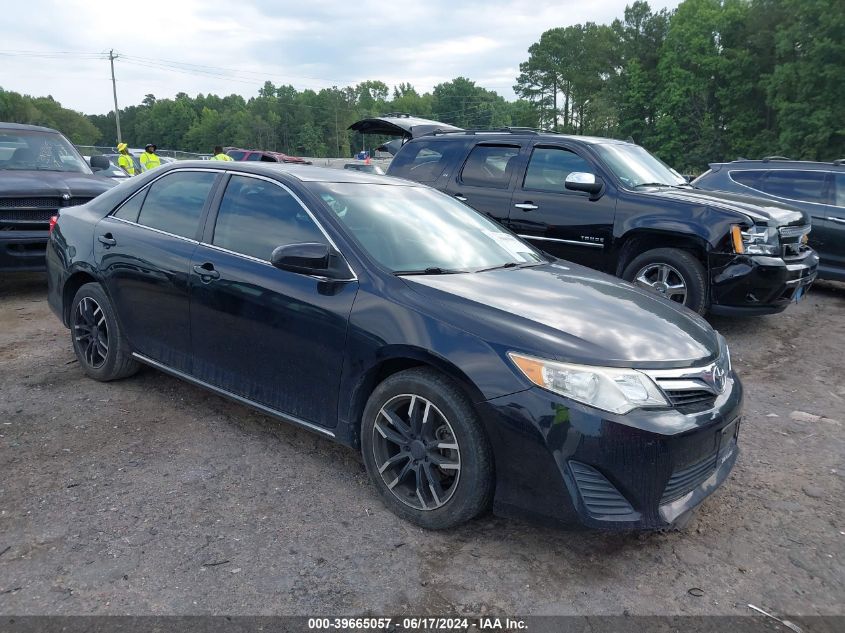 2014 TOYOTA CAMRY LE