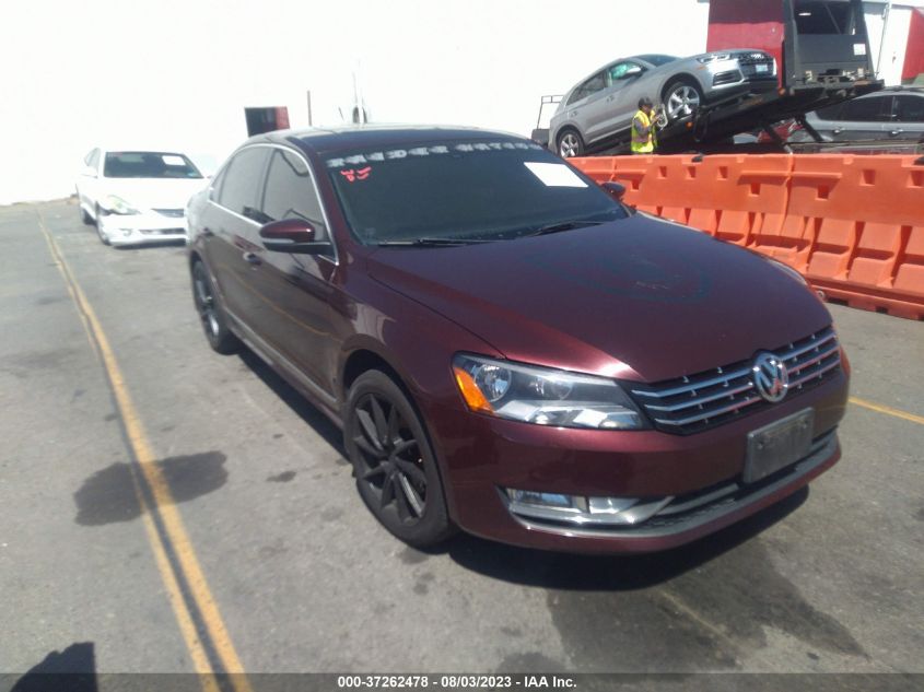 2014 VOLKSWAGEN PASSAT 2.0L TDI SE