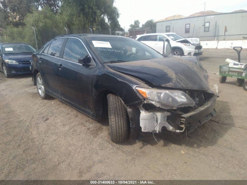 2012 TOYOTA CAMRY SE