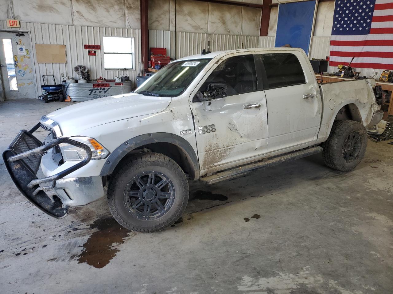 2017 RAM 1500 SLT