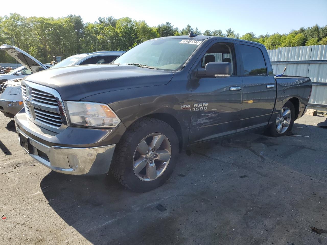 2016 RAM 1500 SLT