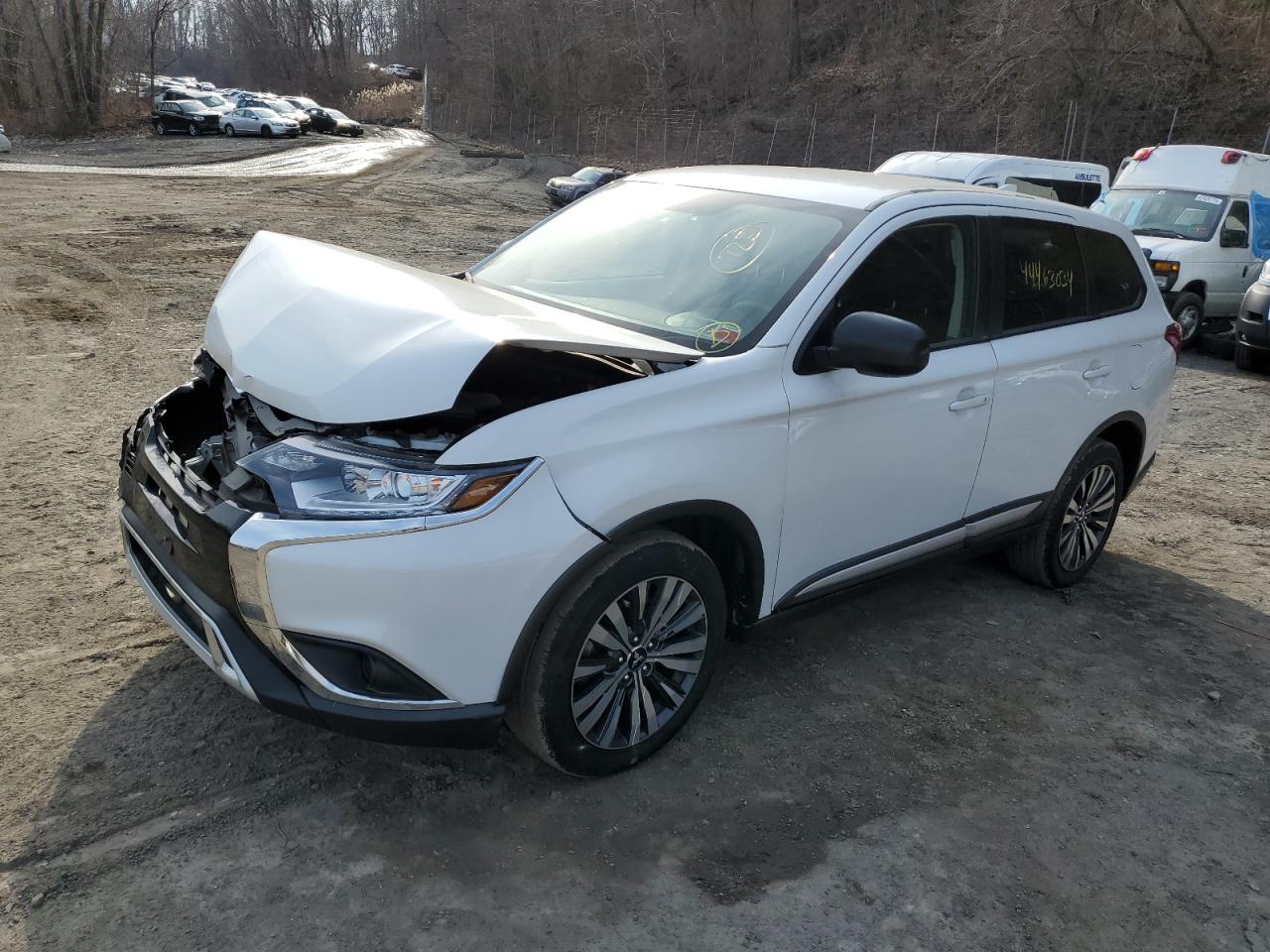 2020 MITSUBISHI OUTLANDER SE