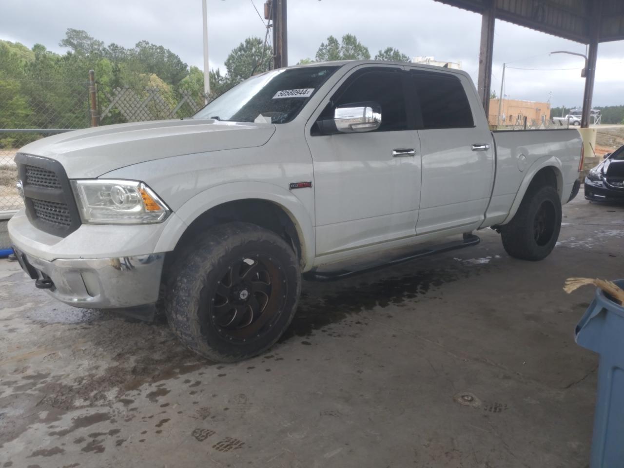 2015 RAM 1500 LARAMIE