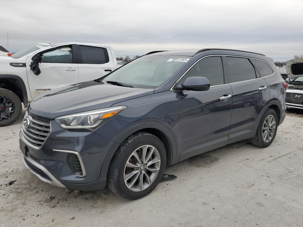 2017 HYUNDAI SANTA FE SE