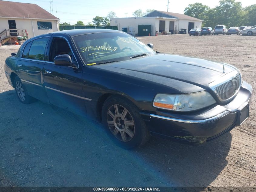 2011 LINCOLN TOWN CAR EXECUTIVE L