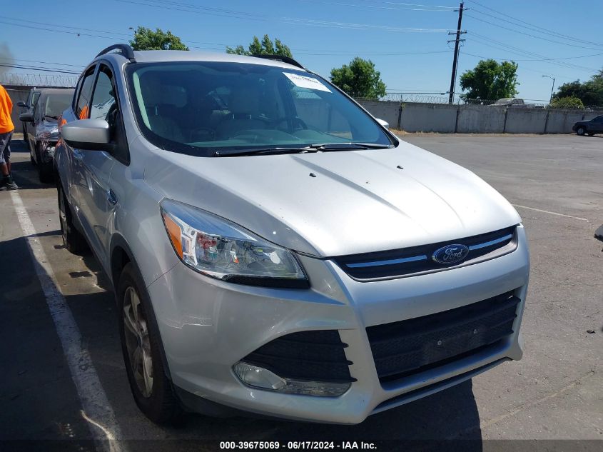 2015 FORD ESCAPE SE