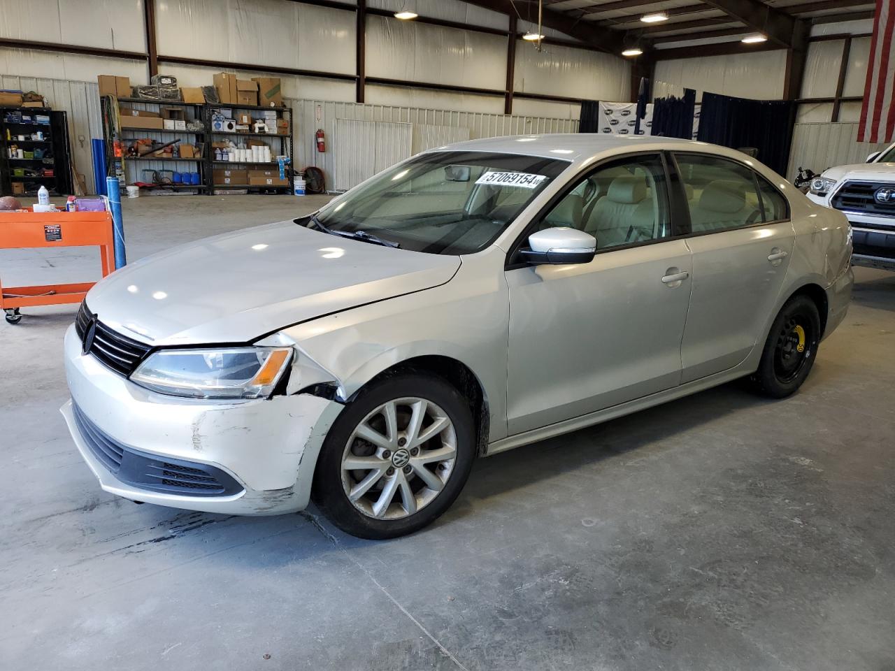 2011 VOLKSWAGEN JETTA SE