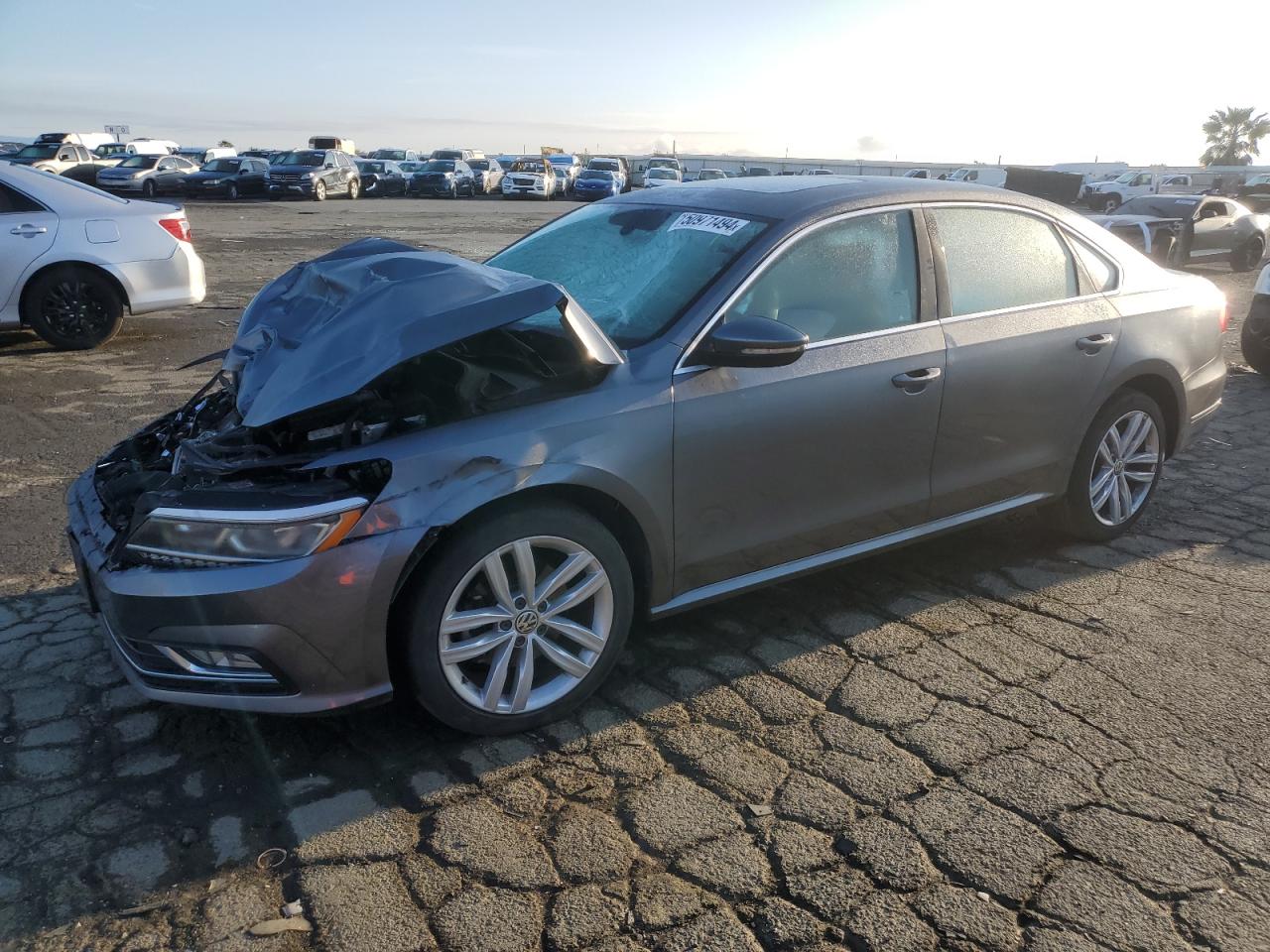 2018 VOLKSWAGEN PASSAT SE