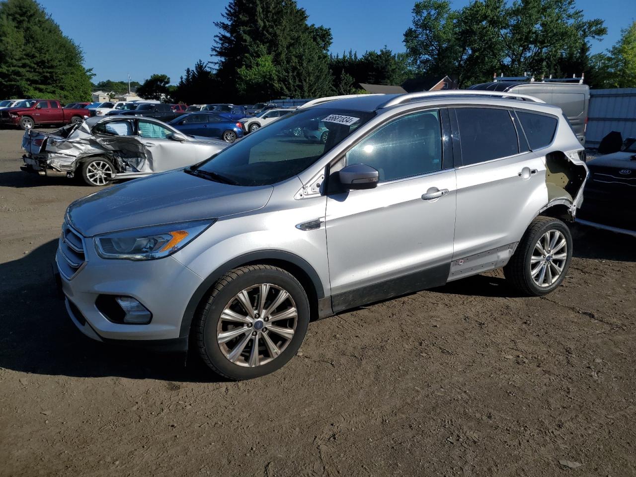 2017 FORD ESCAPE TITANIUM